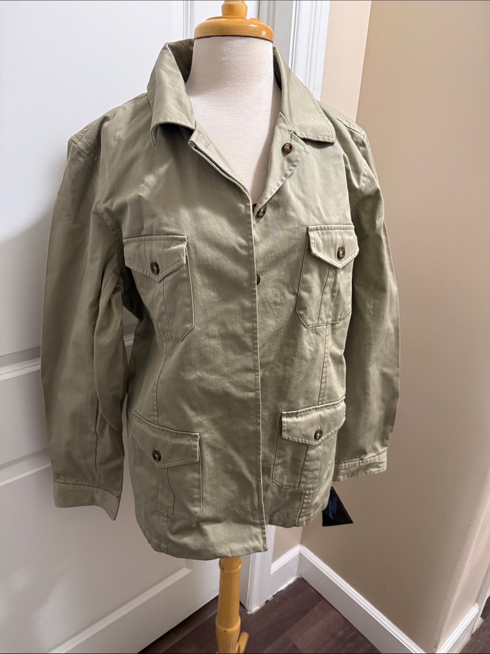 NWT Women's Lightweight Safari Jacket in Olive